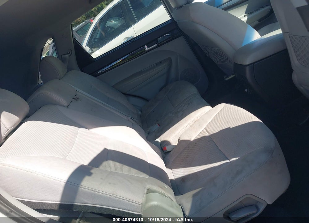 2014 KIA SORENTO LX V6 VIN: 5XYKT4A77EG490943
