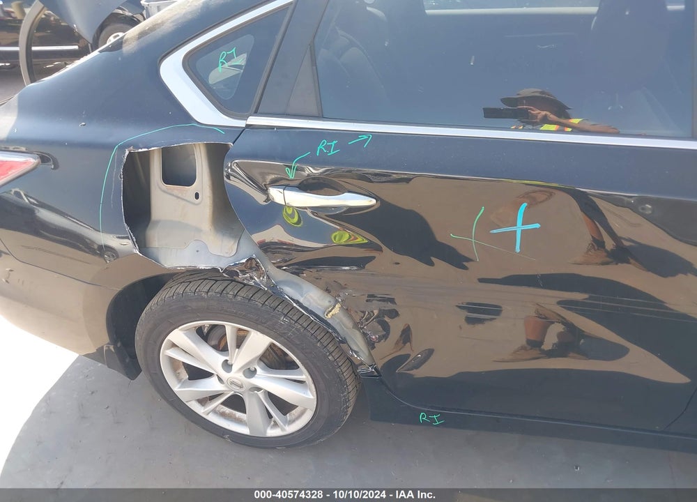 2014 NISSAN ALTIMA 2.5 SV VIN: 1N4AL3AP2EC324412