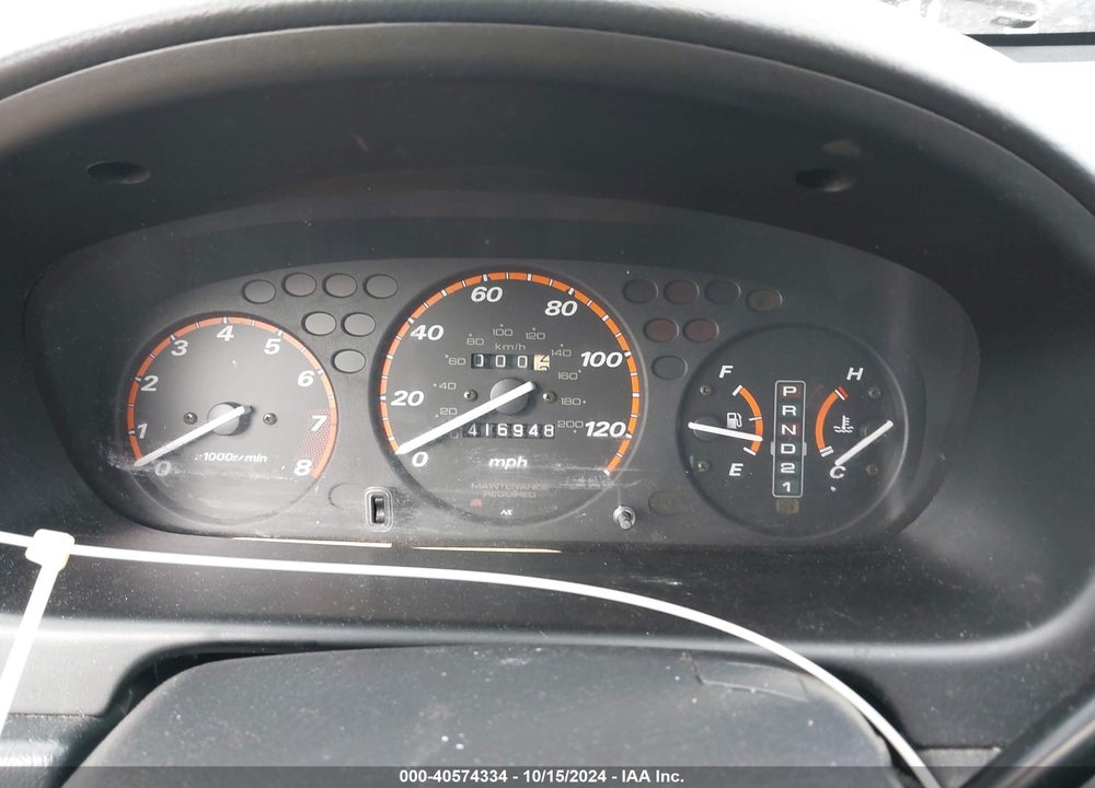 2000 HONDA CR-V VIN: JHLRD1877YC047395