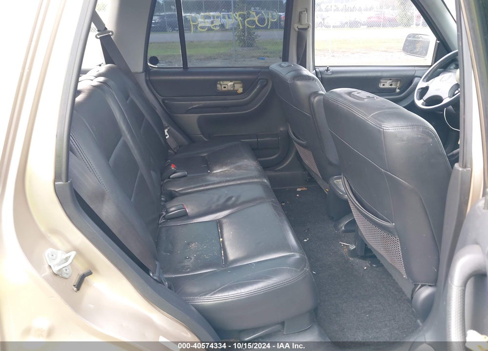 2000 HONDA CR-V VIN: JHLRD1877YC047395