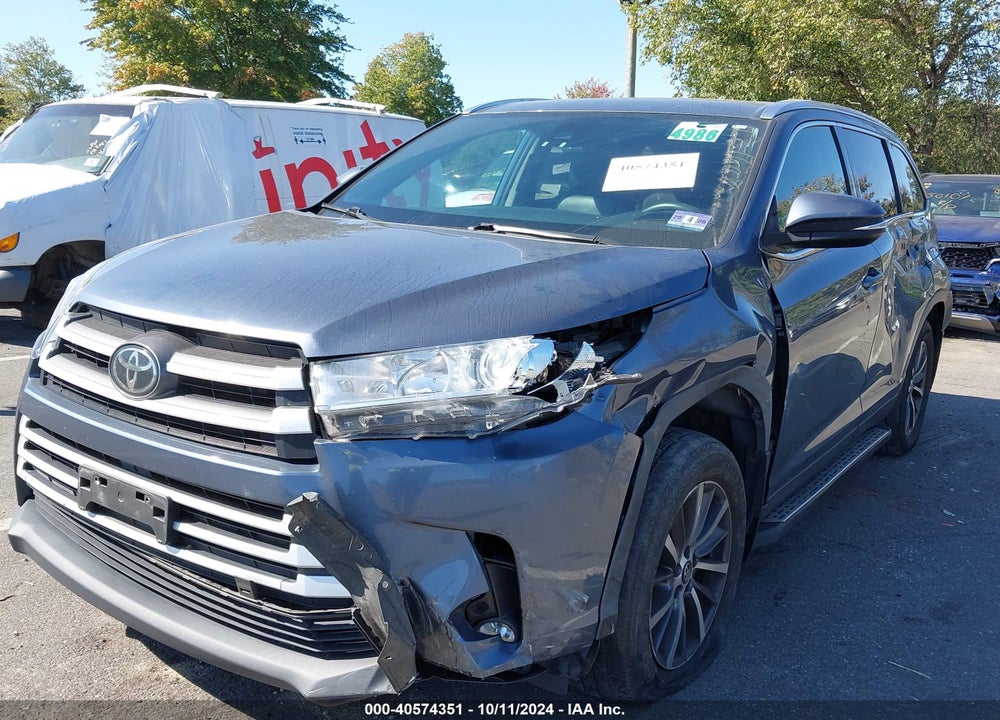 2019 TOYOTA HIGHLANDER XLE VIN: 5TDJZRFH6KS970267