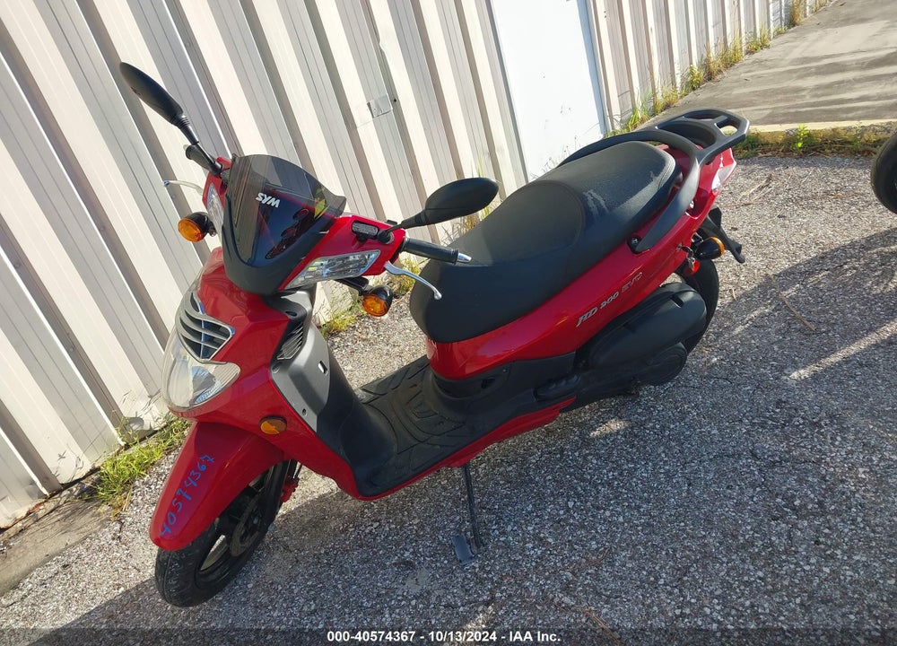 2015 SYM HD 200 VIN: RFGBS1ME4FSLH0940