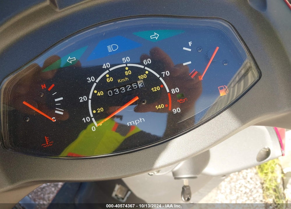 2015 SYM HD 200 VIN: RFGBS1ME4FSLH0940