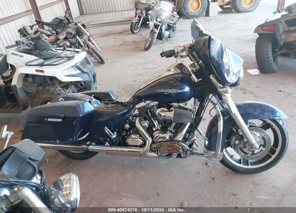 2012 HARLEY-DAVIDSON FLHX STREET GLIDE VIN: 1HD1KBM14CB630365
