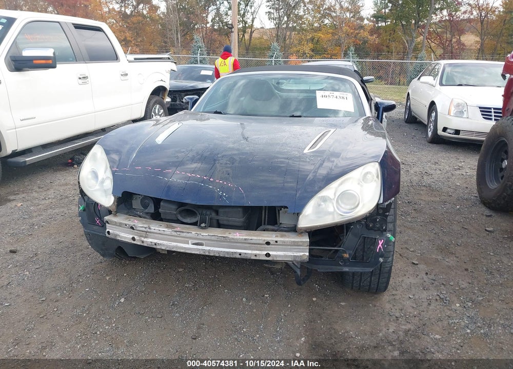 2008 SATURN SKY VIN: 1G8MB35B38Y100088