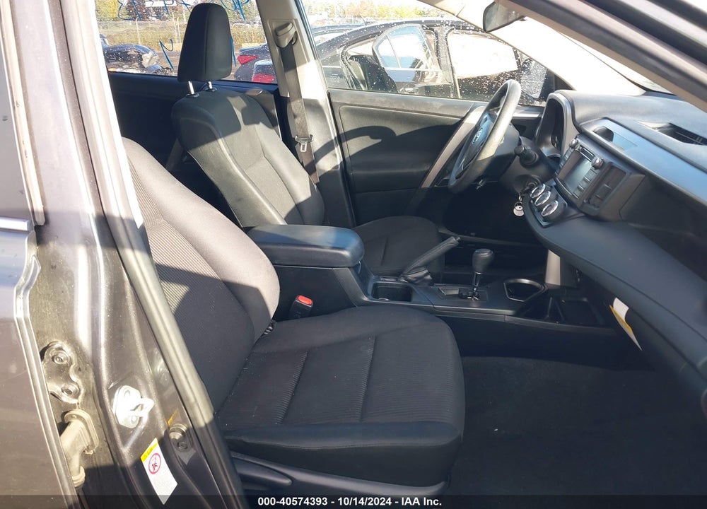 2017 TOYOTA RAV4 LE VIN: JTMZFREV5HJ707860
