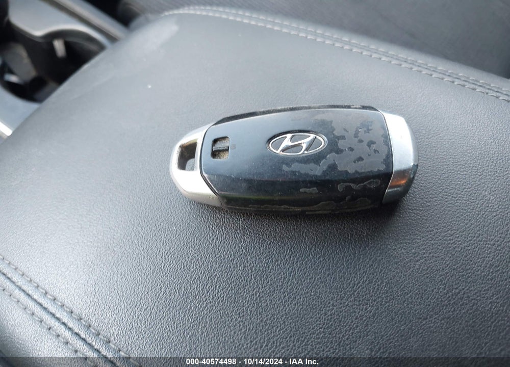 2020 HYUNDAI SANTA FE SEL VIN: 5NMS3CAD6LH267733