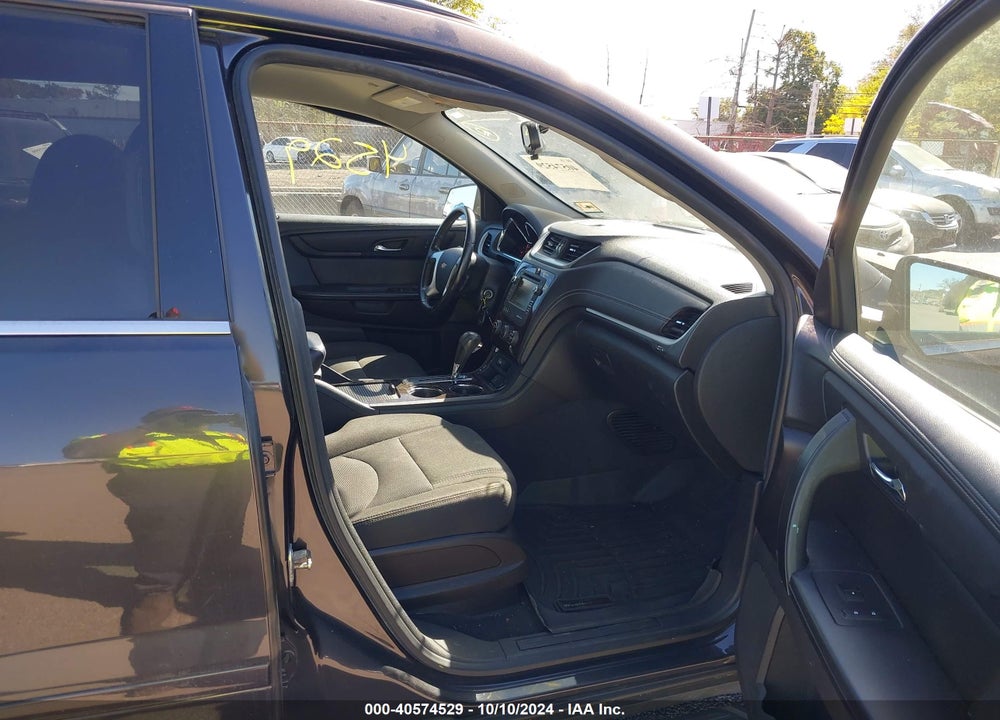 2015 CHEVROLET TRAVERSE 1LT VIN: 1GNKVGKDXFJ364200
