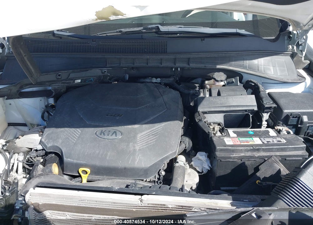 2019 KIA SORENTO 3.3L EX VIN: 5XYPH4A53KG523664