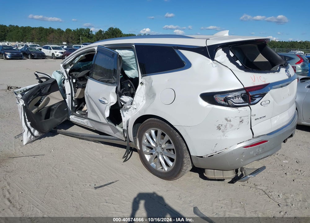 2018 BUICK ENCLAVE PREMIUM VIN: 5GAEVBKW3JJ158690