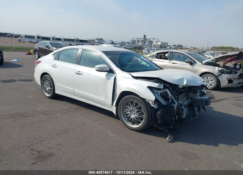 2015 NISSAN ALTIMA 2.5 SL VIN: 1N4AL3AP9FC242209