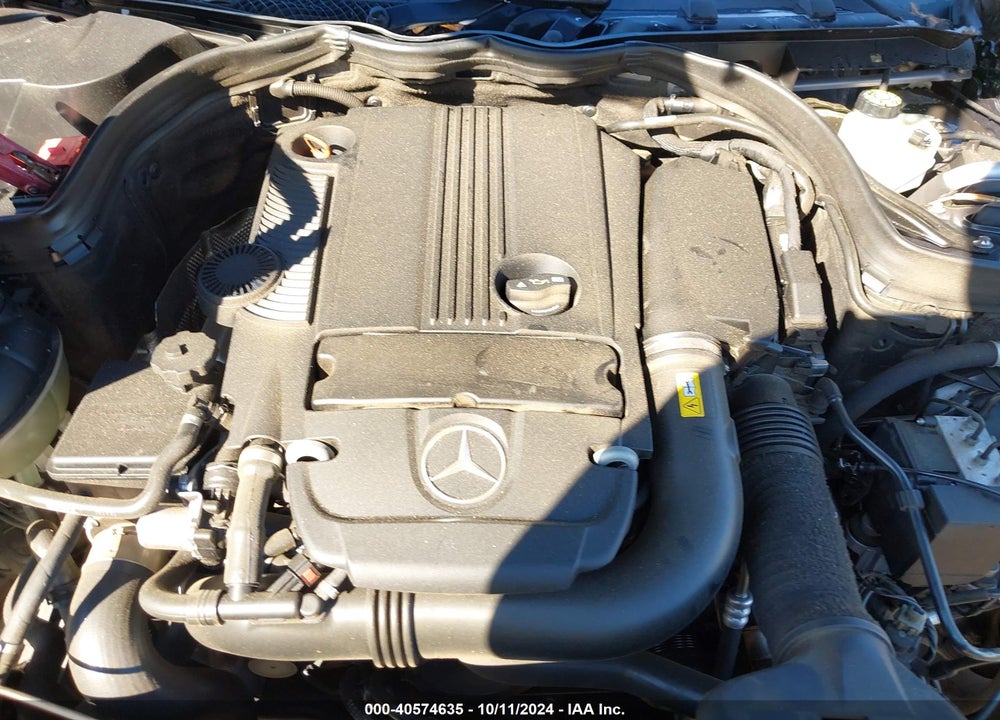 2014 MERCEDES-BENZ C 250 VIN: WDDGF4HB2EA955402