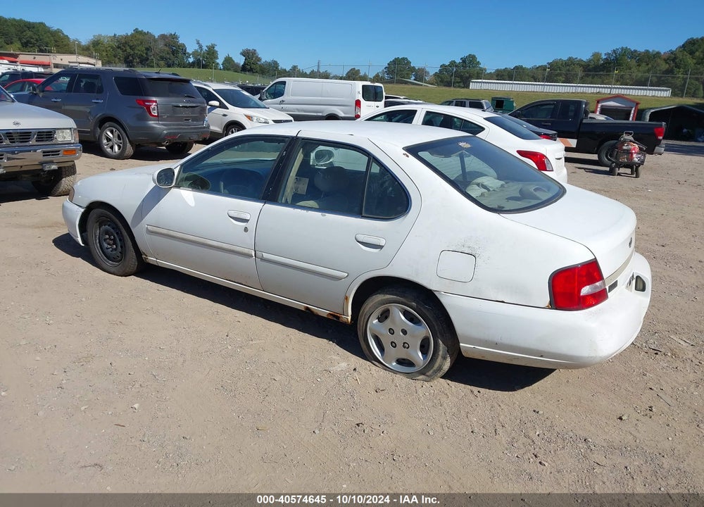 2000 NISSAN ALTIMA GLE/GXE/SE/XE VIN: 1N4DL01D3YC210487