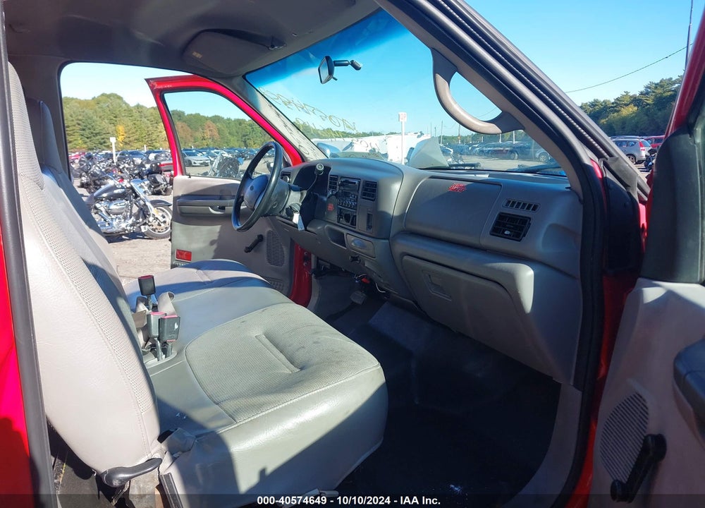 2000 FORD F-350 LARIAT/XL/XLT VIN: 1FDWF36L9YEE28123