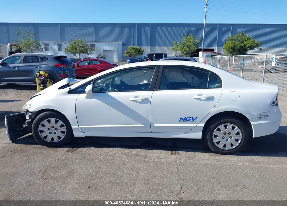 2011 HONDA CIVIC GX VIN: 19XFA4F51BE000858