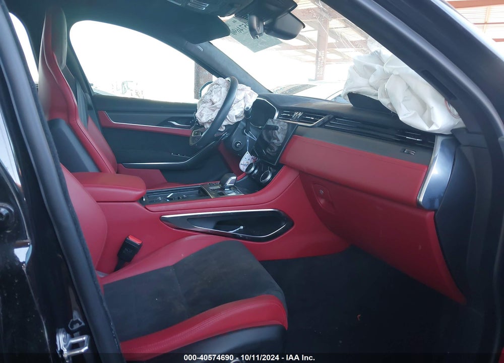 2025 JAGUAR F-PACE SVR P550 AWD AUTOMATIC VIN: SADCZ2FEXSA744336