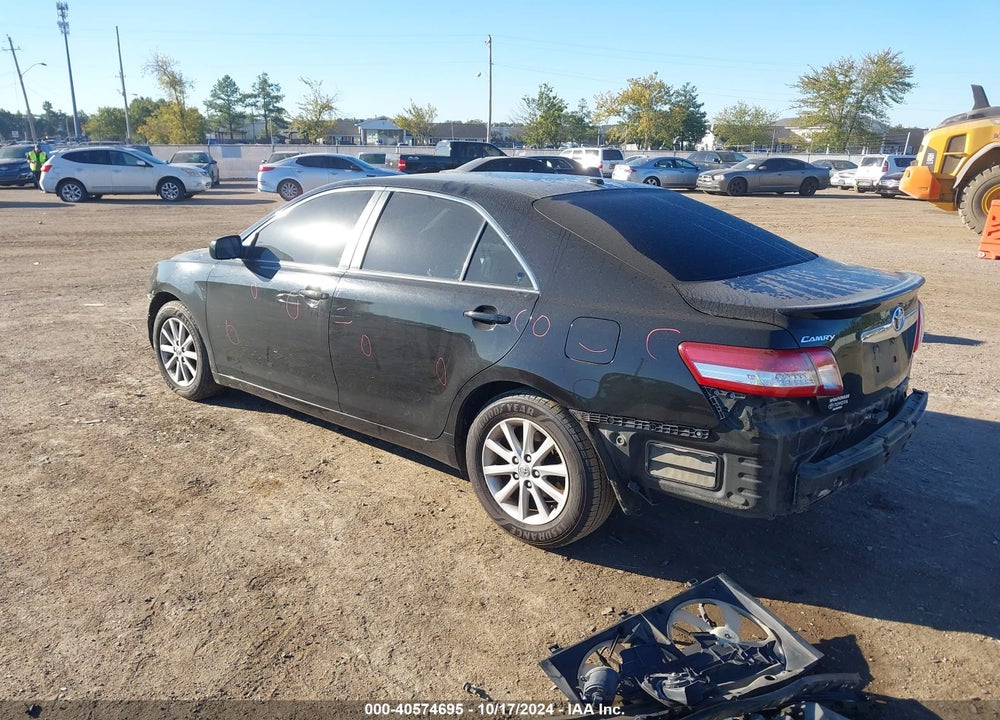 2011 TOYOTA CAMRY XLE VIN: 4T4BF3EK2BR170988
