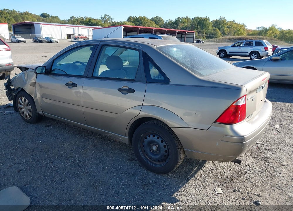 2005 FORD FOCUS ZX4 VIN: 1FAFP34N85W144211