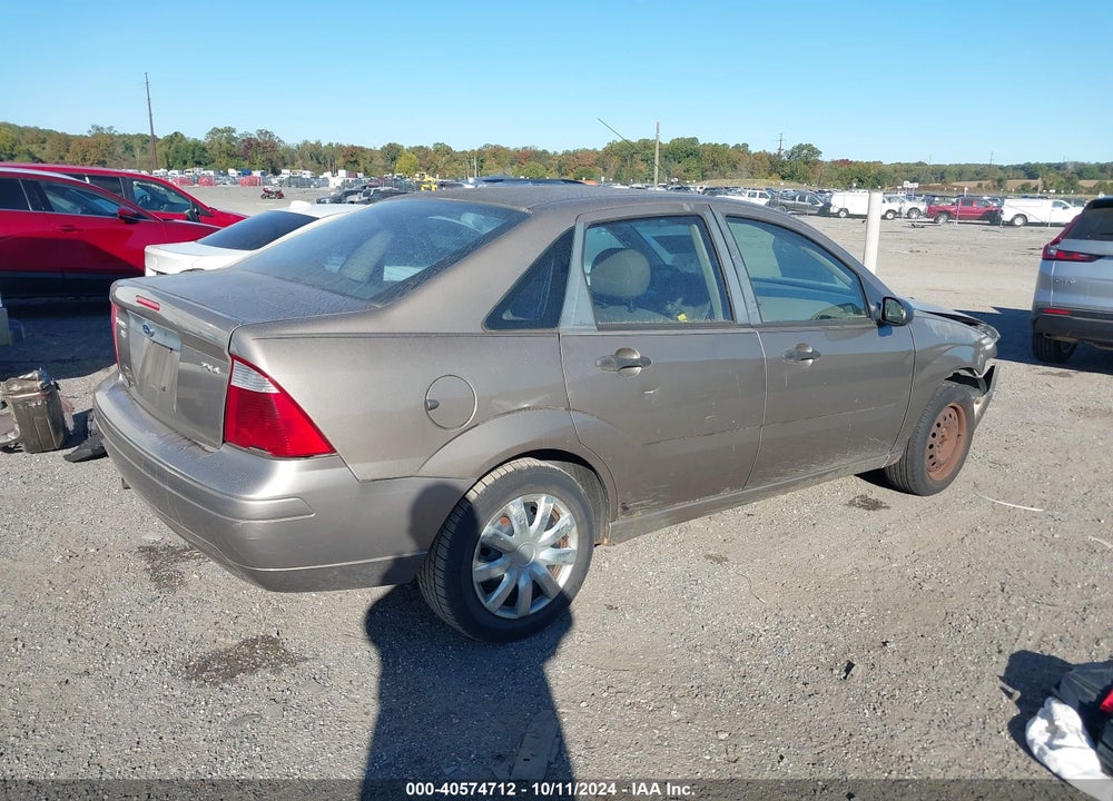 2005 FORD FOCUS ZX4 VIN: 1FAFP34N85W144211