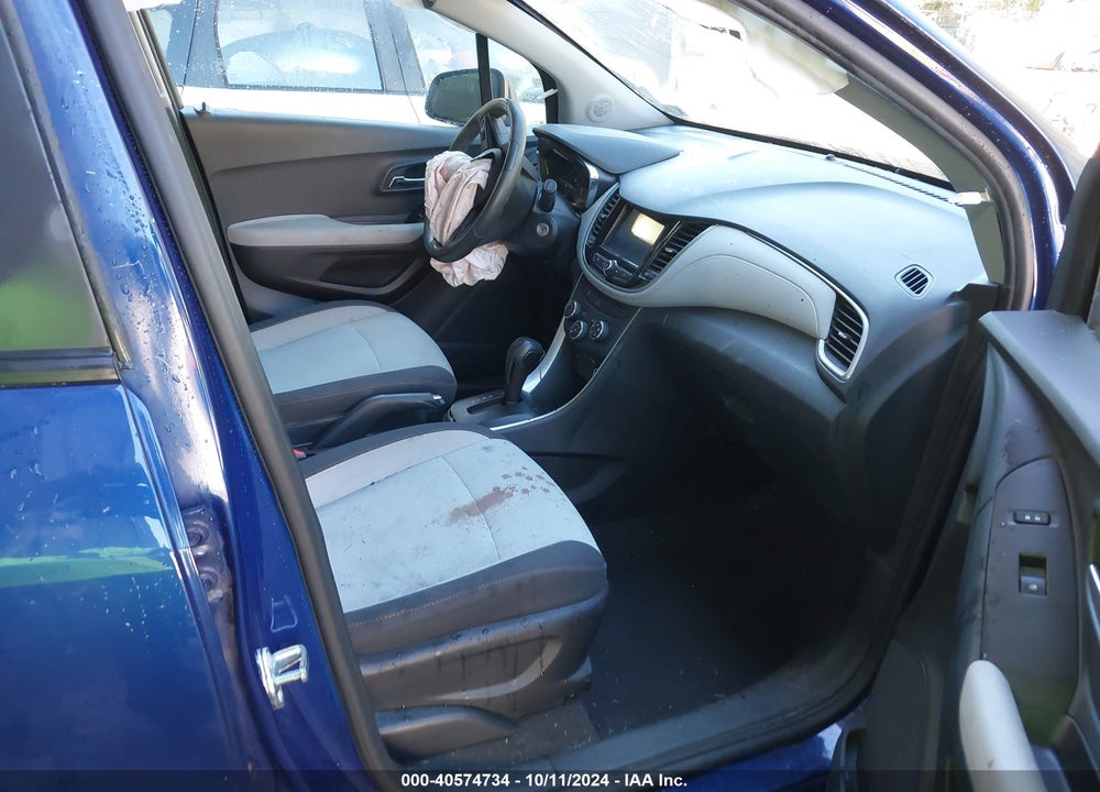 2017 CHEVROLET TRAX LS VIN: 3GNCJKSB0HL190201