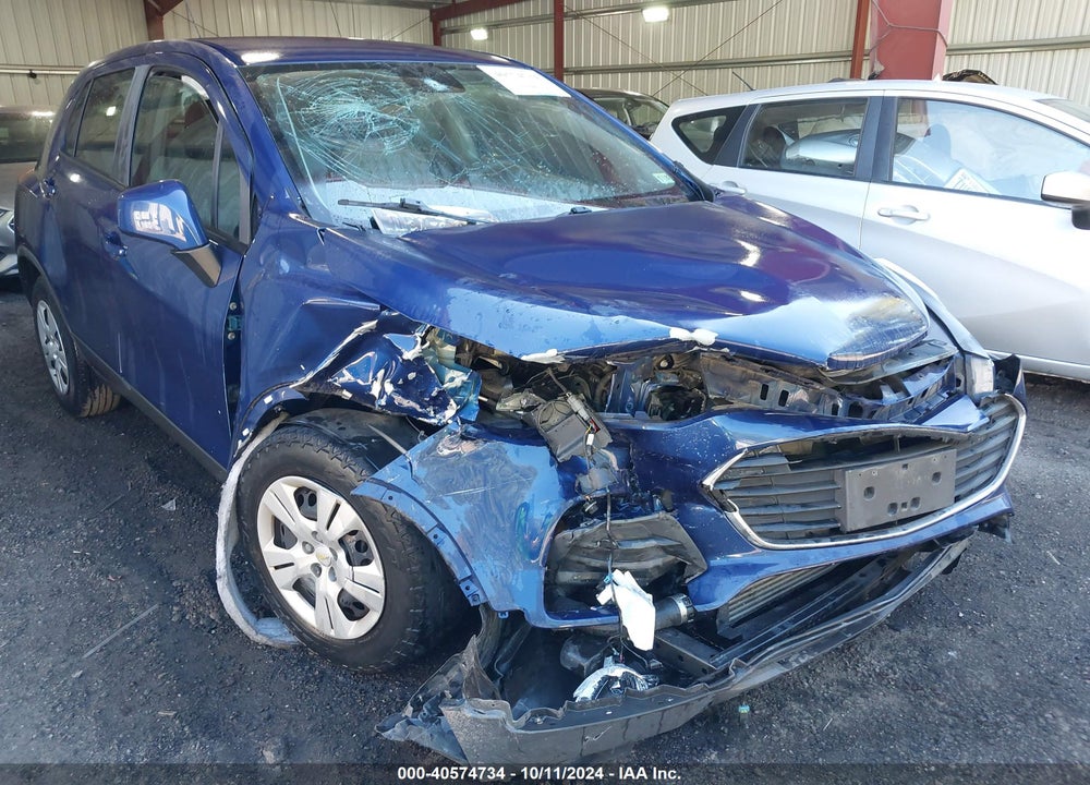 2017 CHEVROLET TRAX LS VIN: 3GNCJKSB0HL190201