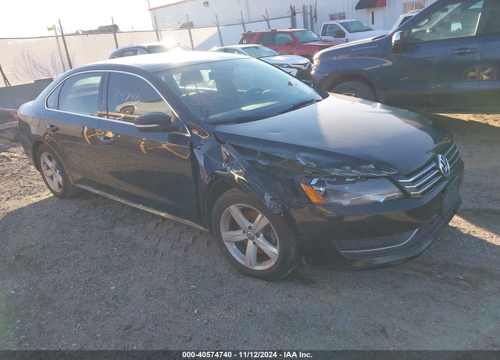 2014 VOLKSWAGEN PASSAT 1.8T SE VIN: 1VWBS7A32EC114475