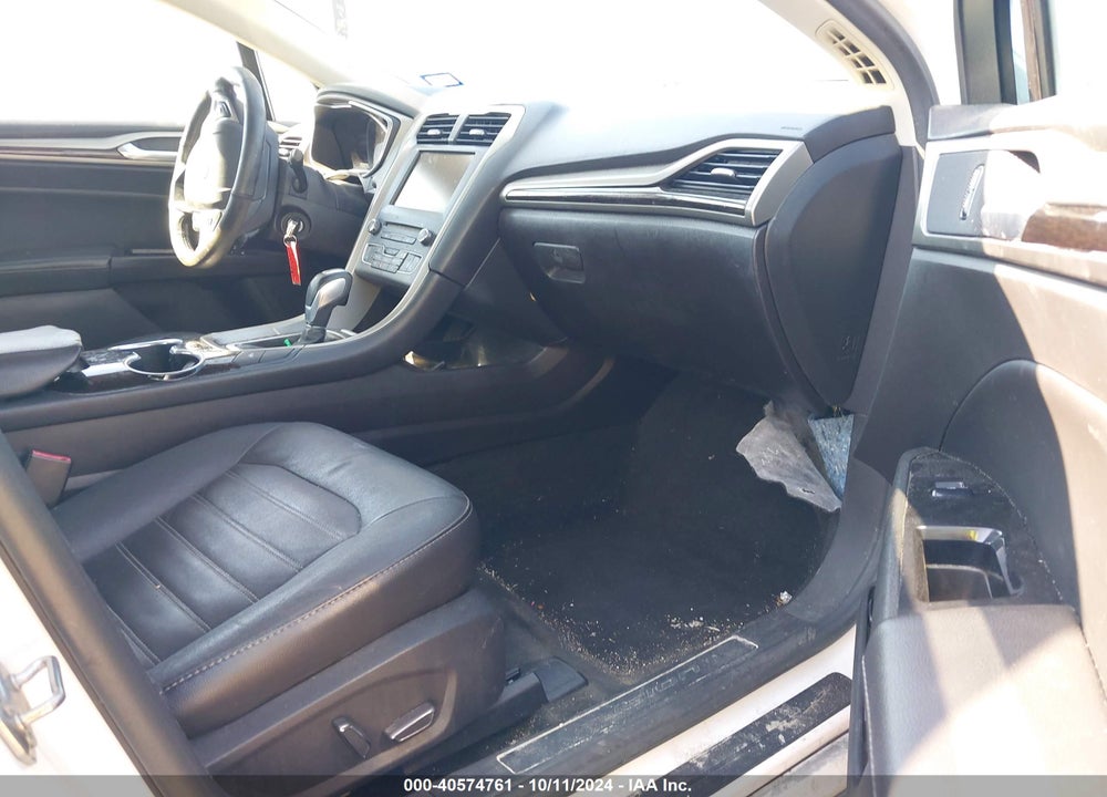 2016 FORD FUSION SE VIN: 3FA6P0H95GR202325