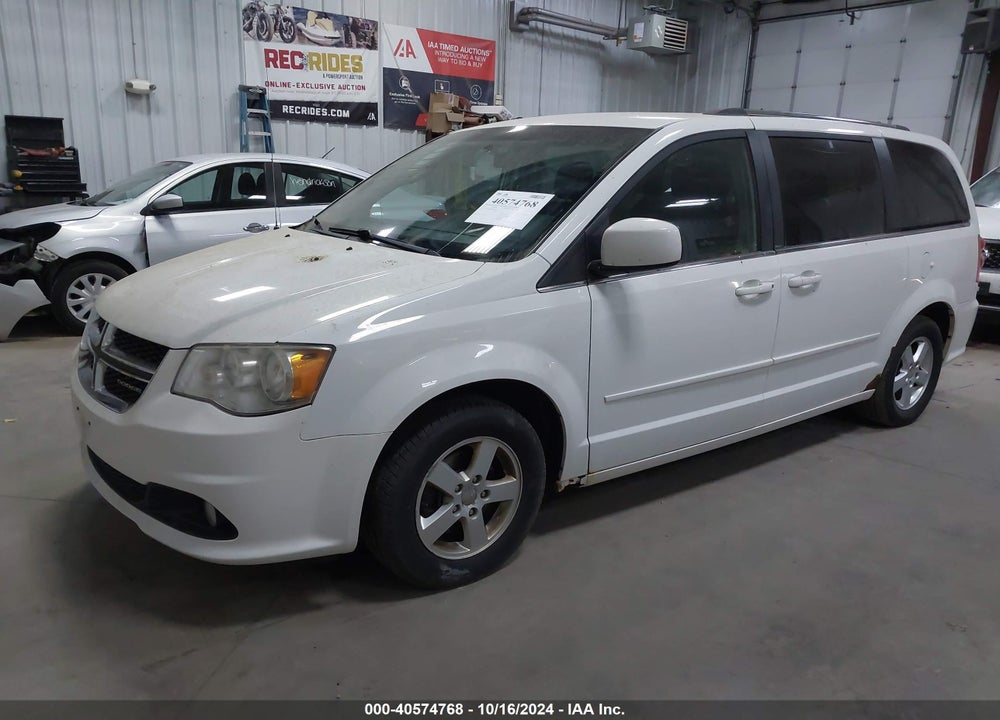 2011 DODGE GRAND CARAVAN CREW VIN: 2D4RN5DG8BR661266
