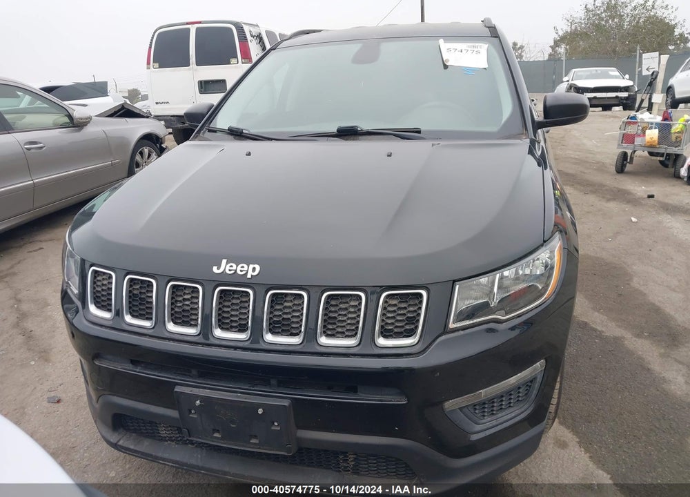 2018 JEEP COMPASS SPORT FWD VIN: 3C4NJCAB2JT250865