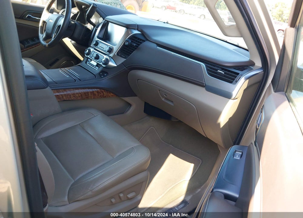 2017 CHEVROLET SUBURBAN PREMIER VIN: 1GNSCJKC6HR348624