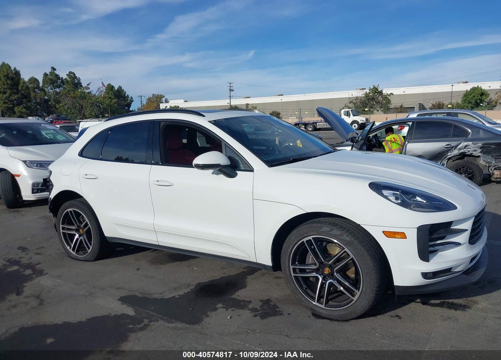 2021 PORSCHE MACAN VIN: WP1AA2A55MLB16420