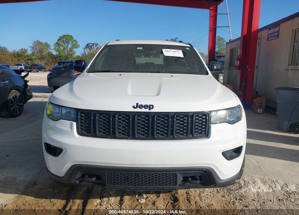 2018 JEEP GRAND CHEROKEE UPLAND 4X4 VIN: 1C4RJFAG4JC405880
