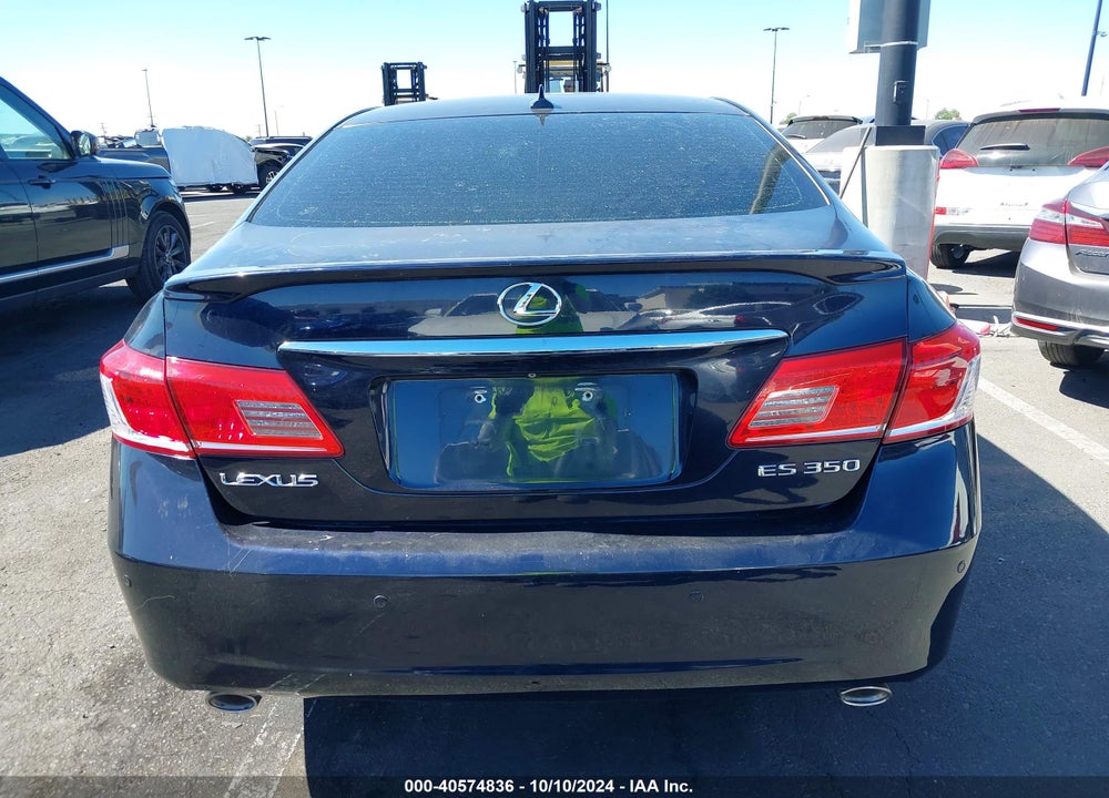 2010 LEXUS ES 350 VIN: JTHBK1EG0A2410462