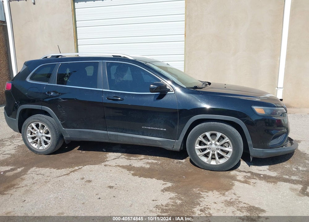2019 JEEP CHEROKEE VIN: 1C4PJLCB0KD215612