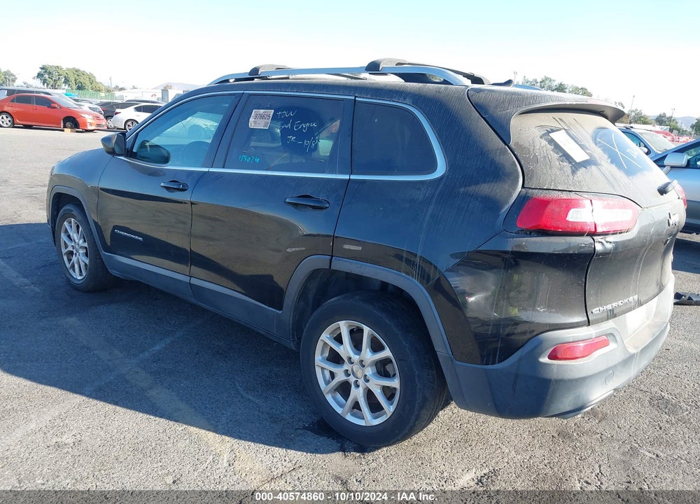 2015 JEEP CHEROKEE LATITUDE VIN: 1C4PJLCS2FW628092