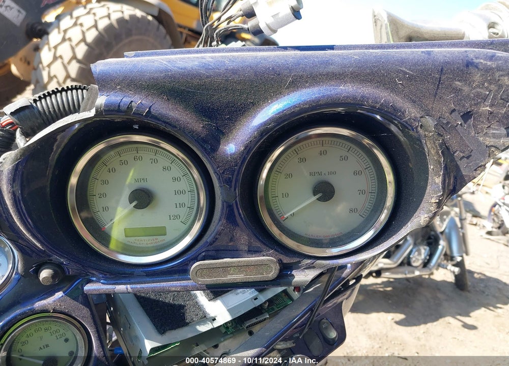 2006 HARLEY-DAVIDSON FLHXI VIN: 1HD1KBW156Y707520