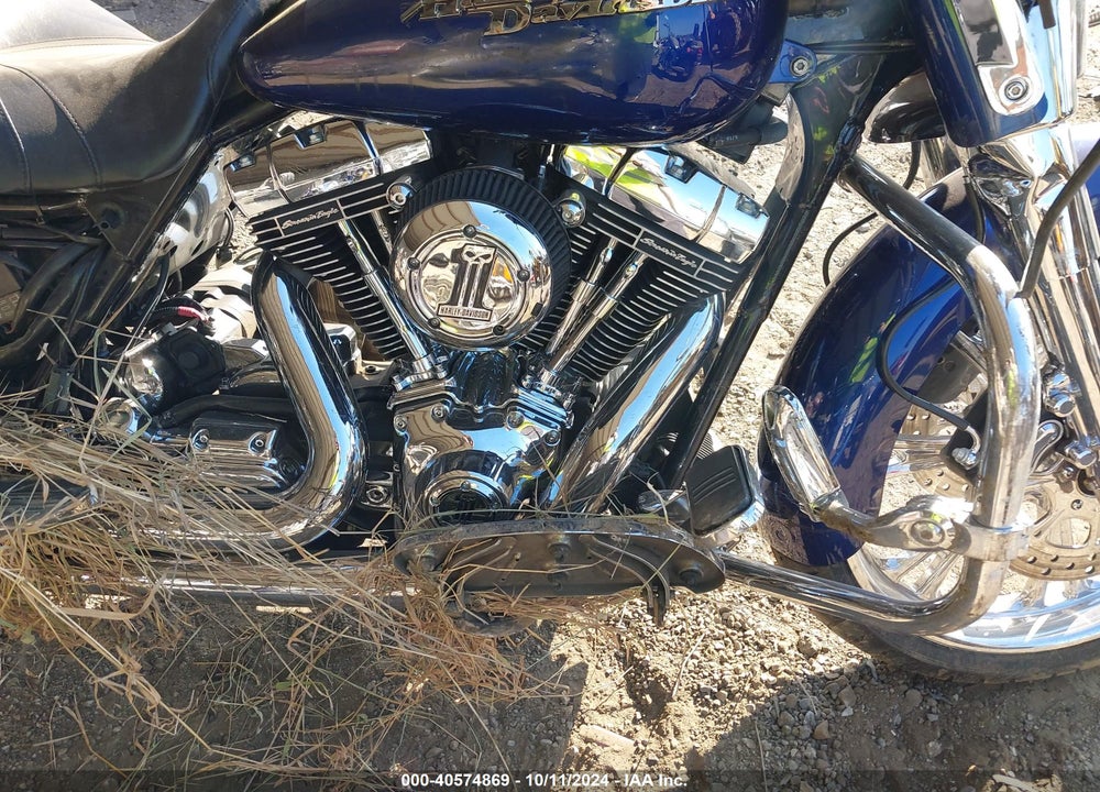 2006 HARLEY-DAVIDSON FLHXI VIN: 1HD1KBW156Y707520