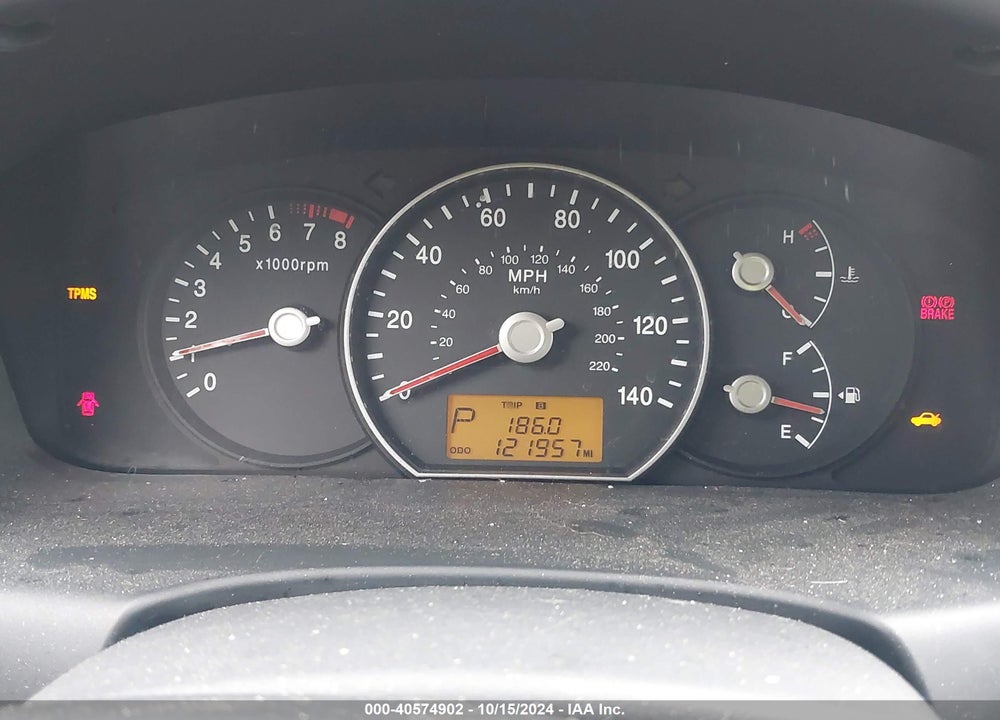2008 KIA RONDO LX V6 VIN: KNAFG526287167867