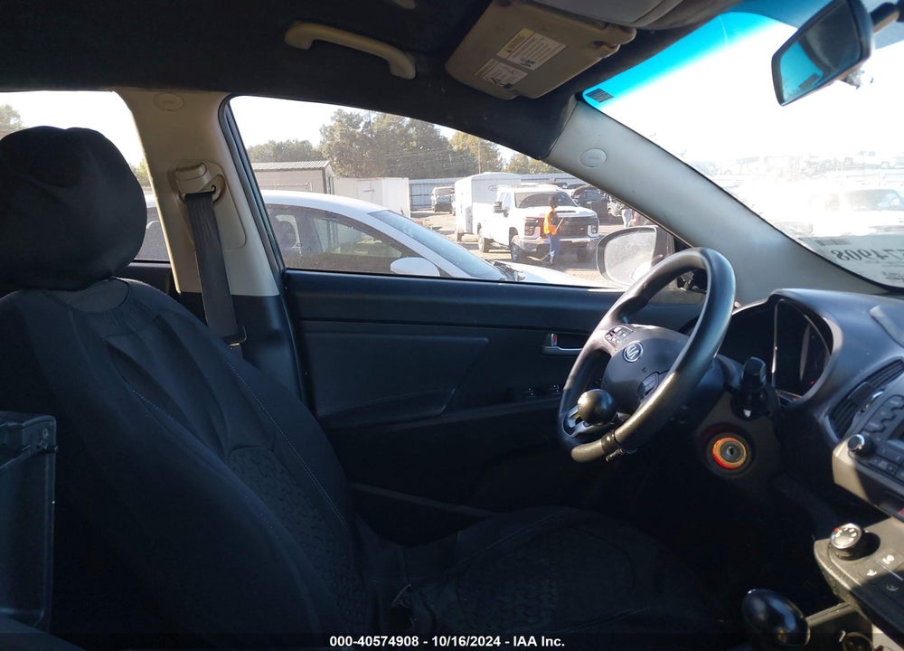 2013 KIA SPORTAGE LX VIN: KNDPBCA29D7441732