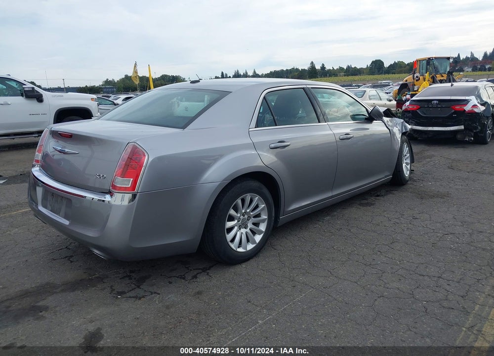 2013 CHRYSLER 300 MOTOWN VIN: 2C3CCAAG5DH574573