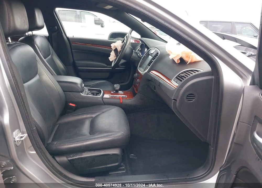 2013 CHRYSLER 300 MOTOWN VIN: 2C3CCAAG5DH574573