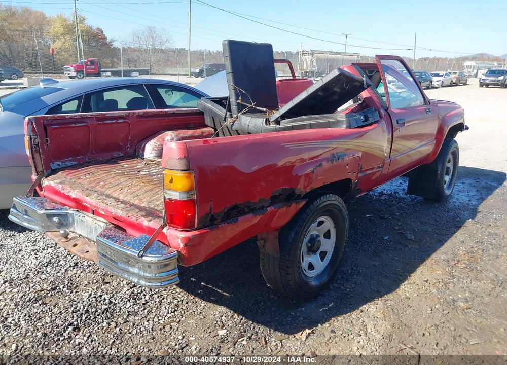1986 TOYOTA PICKUP RN63 STD VIN: JT4RN63R0G0087771