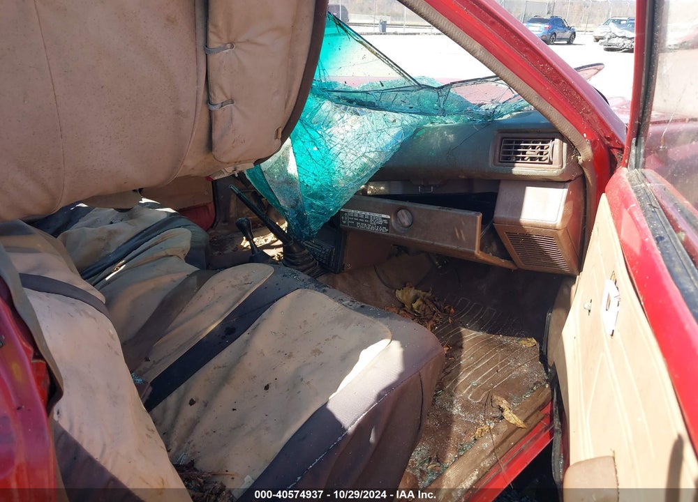 1986 TOYOTA PICKUP RN63 STD VIN: JT4RN63R0G0087771