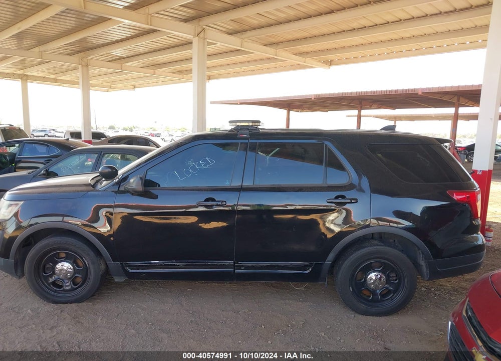 2018 FORD POLICE INTERCEPTOR UTILITY VIN: 1FM5K8AR7JGA72197