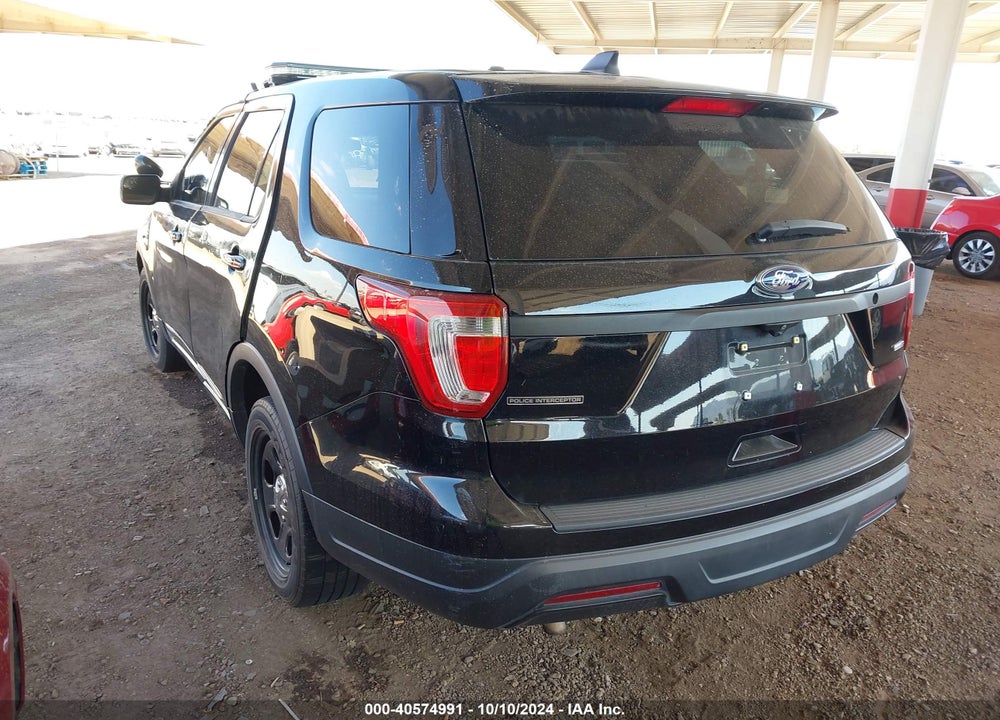 2018 FORD POLICE INTERCEPTOR UTILITY VIN: 1FM5K8AR7JGA72197