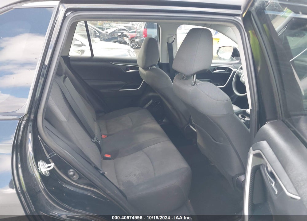 2020 TOYOTA RAV4 XLE VIN: 2T3W1RFV0LC053412