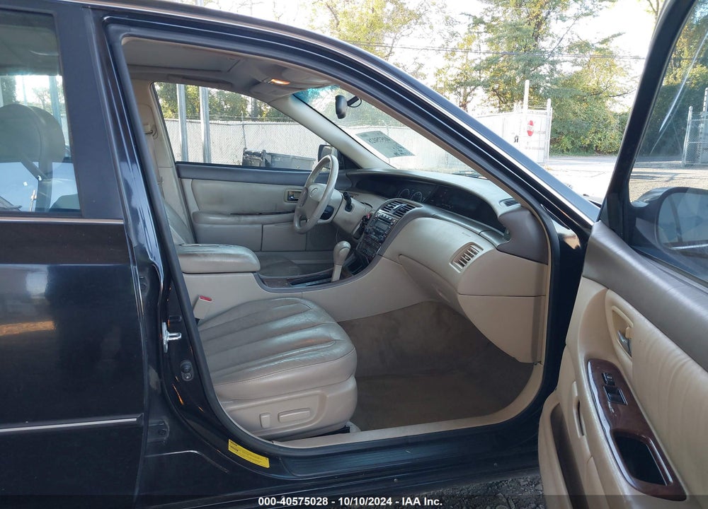 2000 TOYOTA AVALON XLS VIN: 4T1BF28B6YU022304