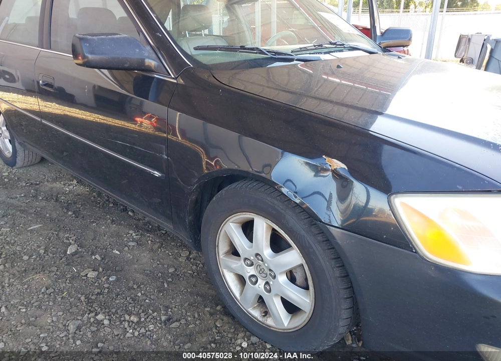 2000 TOYOTA AVALON XLS VIN: 4T1BF28B6YU022304