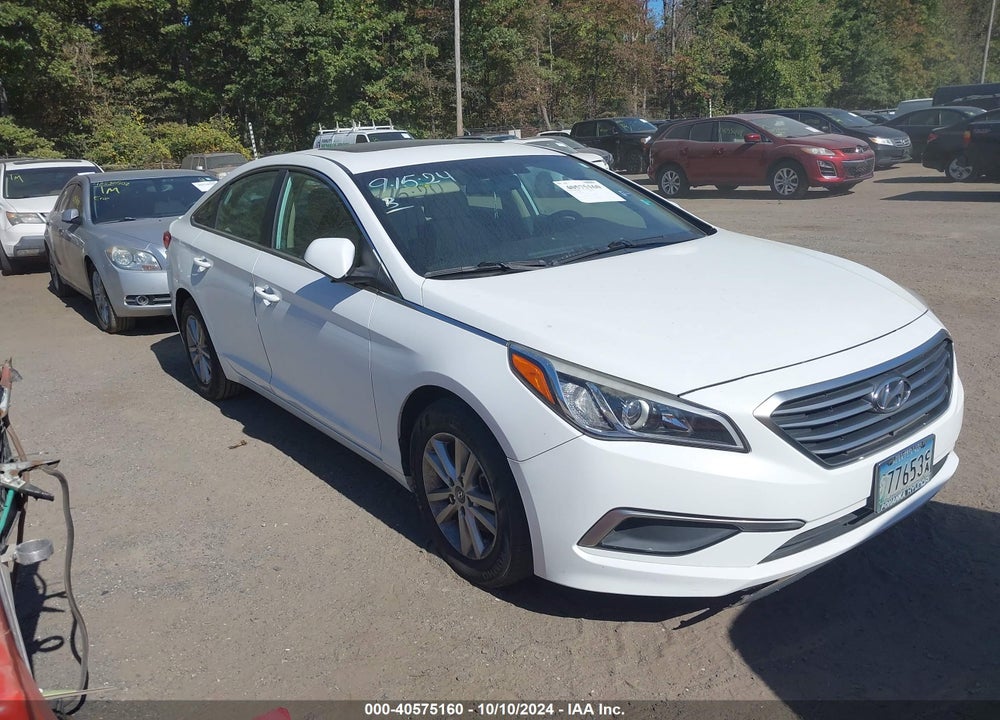 2016 HYUNDAI SONATA SE VIN: 5NPE24AFXGH272448