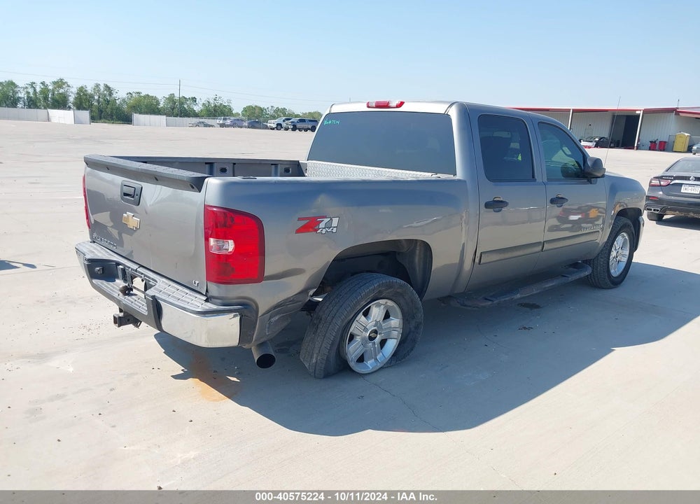 2008 CHEVROLET SILVERADO 1500 LT1 VIN: 2GCEK13MX81135653